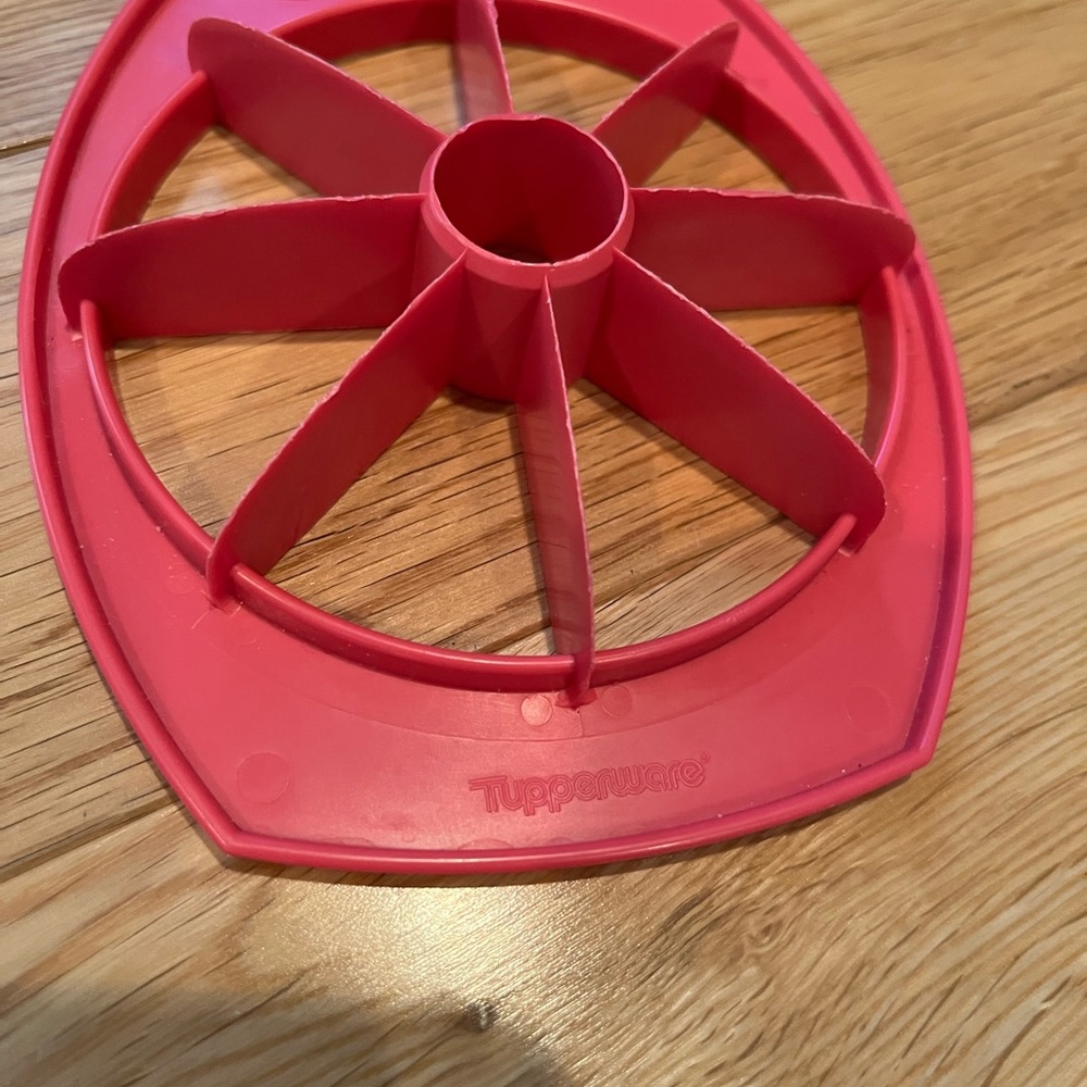 LAST CALL BEFORE DONATING!! Tupperware kitchen gadgets - Picture 5 of 12